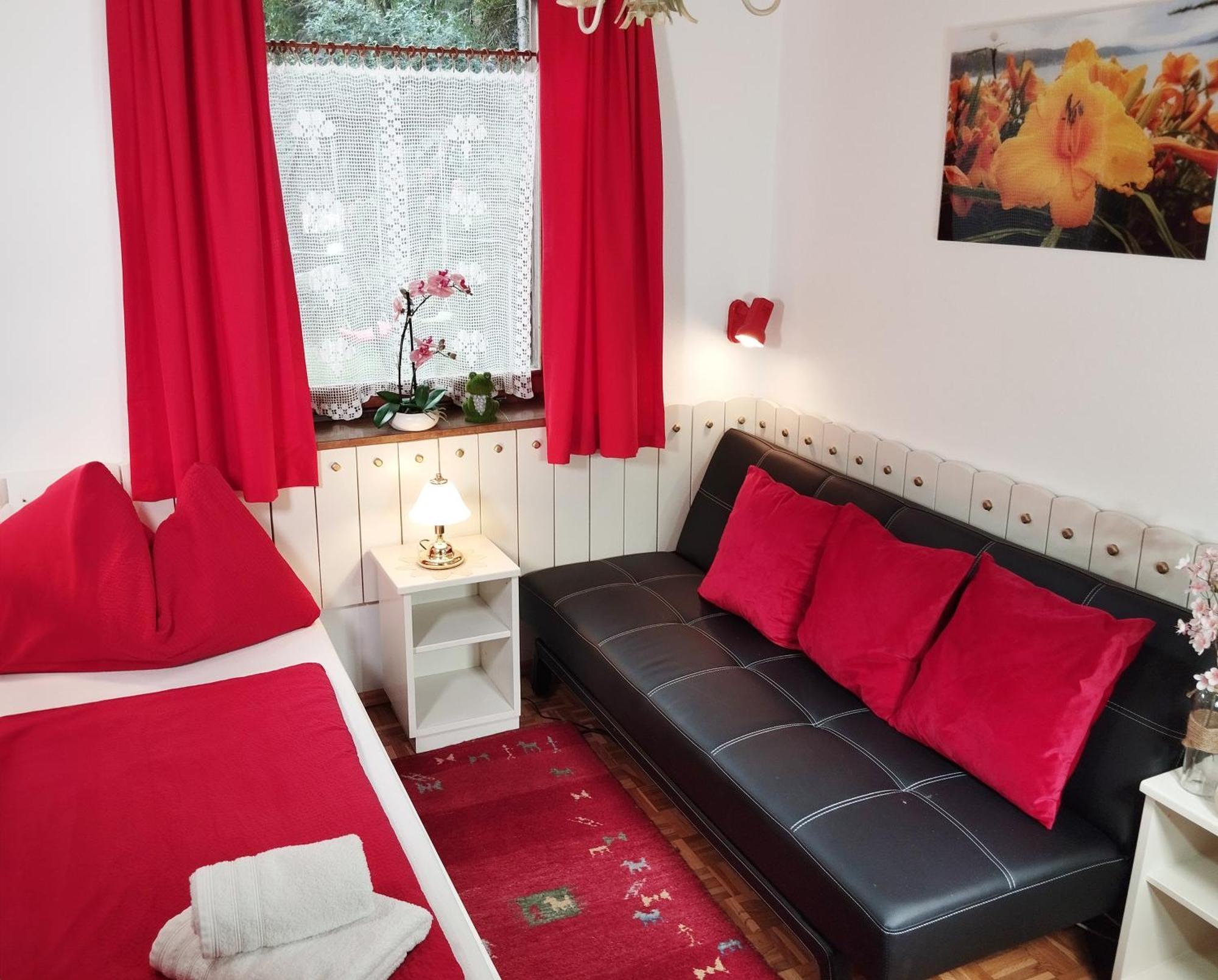 Ferienwohnung Schellander Privatstrand Velden am Wörthersee Szoba fotó